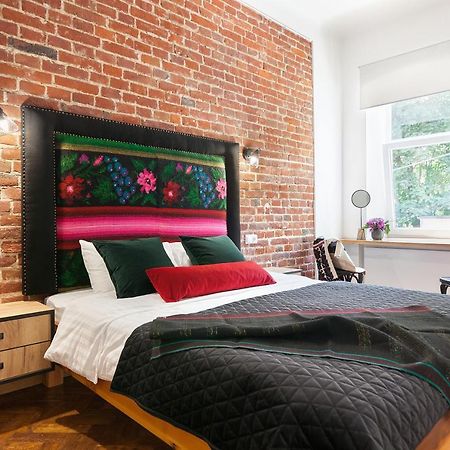 Gallery Art Apartment Lviv Exterior foto