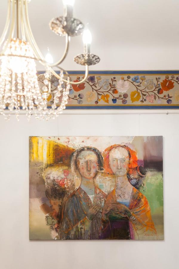 Gallery Art Apartment Lviv Exterior foto